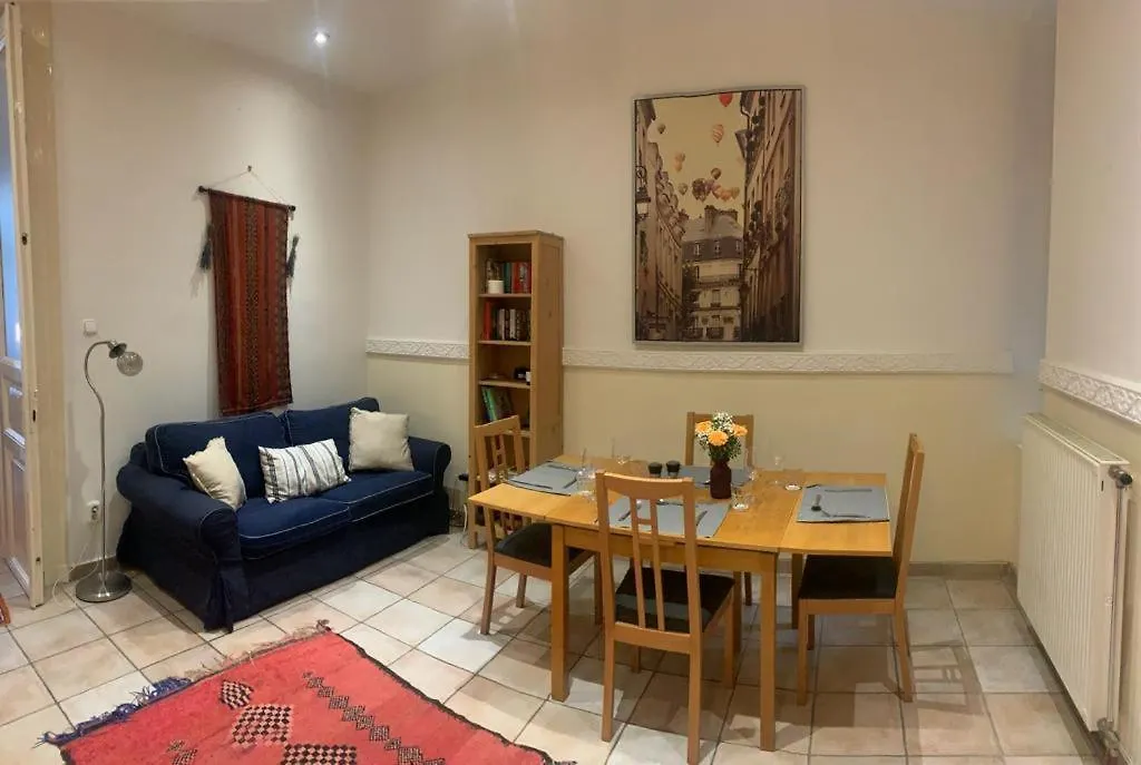 Almassy View Apartment Budapest Hungary